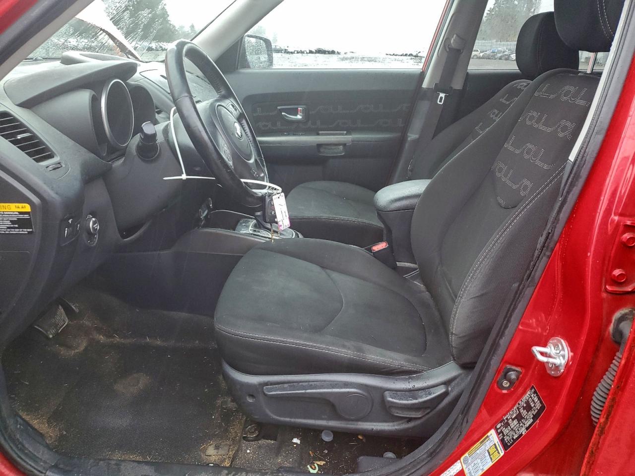 2013 KIA SOUL + photo 13