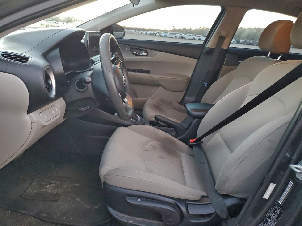 2021 KIA FORTE FE photo 7