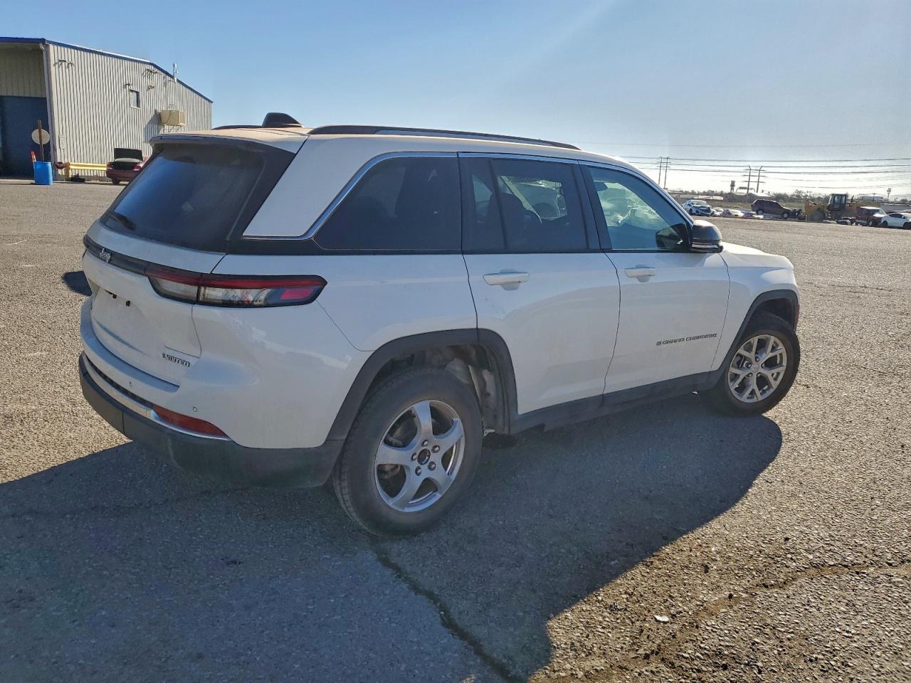 2023 JEEP GRAND CHEROKEE LIMITED photo 5