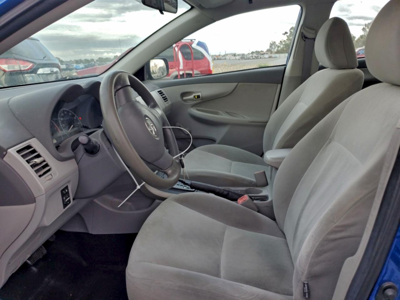 2009 TOYOTA COROLLA BASE photo 13
