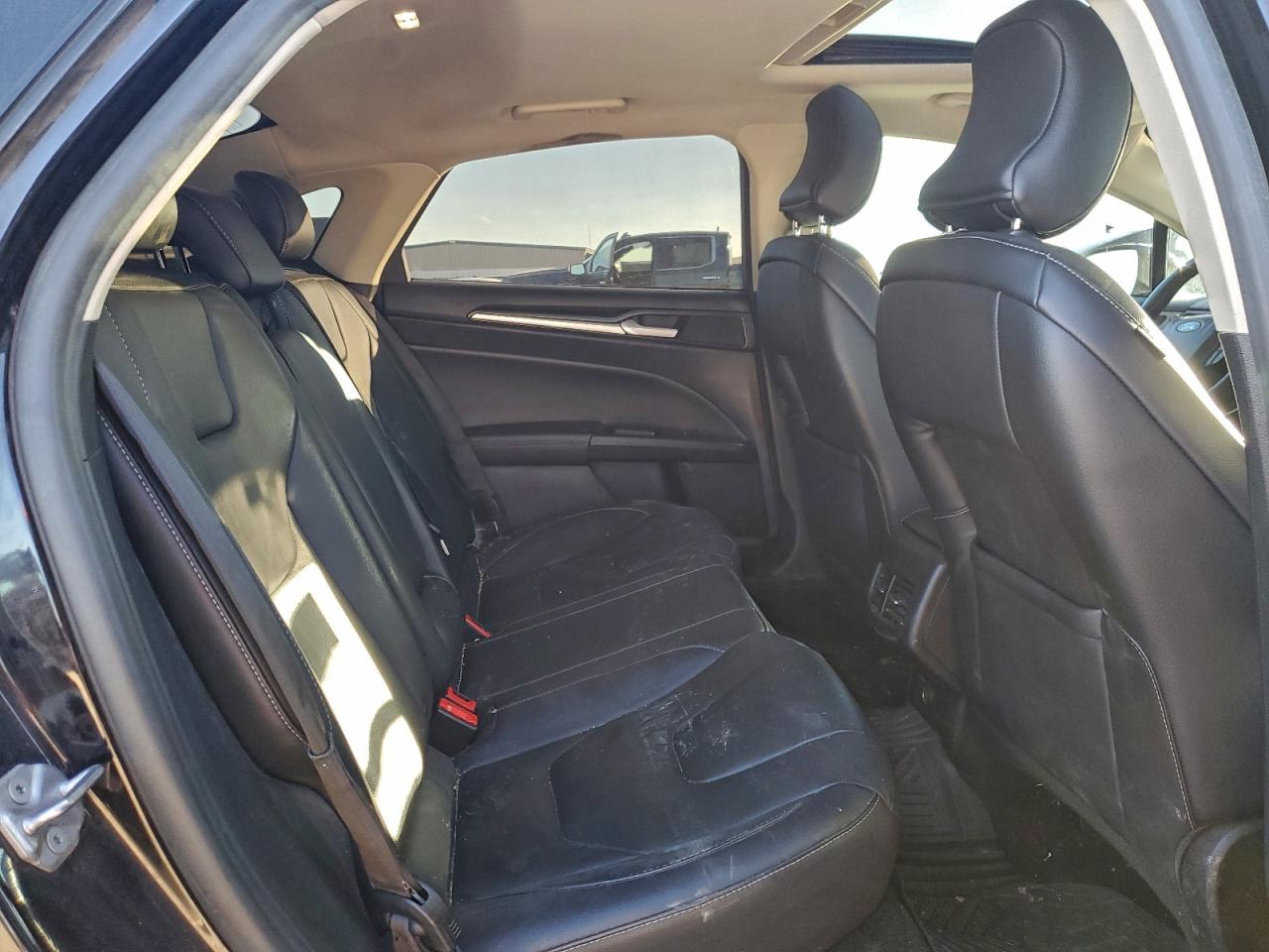 2019 FORD FUSION TITANIUM photo 10