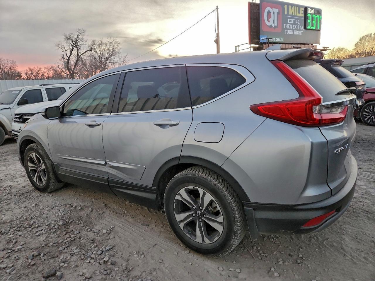 2018 HONDA CR-V EX photo 2