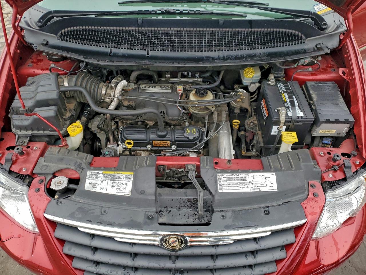 2005 CHRYSLER TOWN & COUNTRY TOURING photo 12