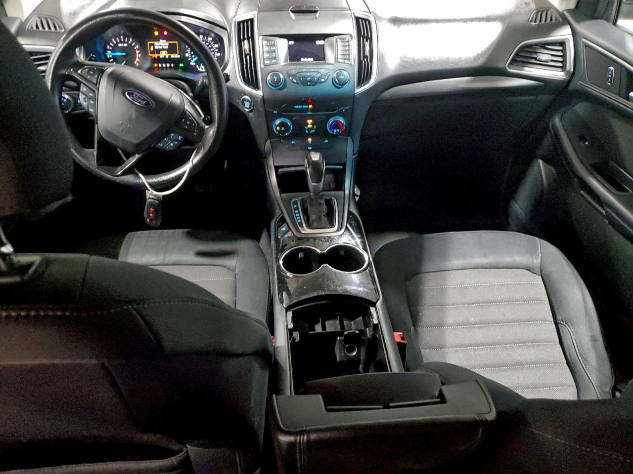 2017 FORD EDGE SE photo 8