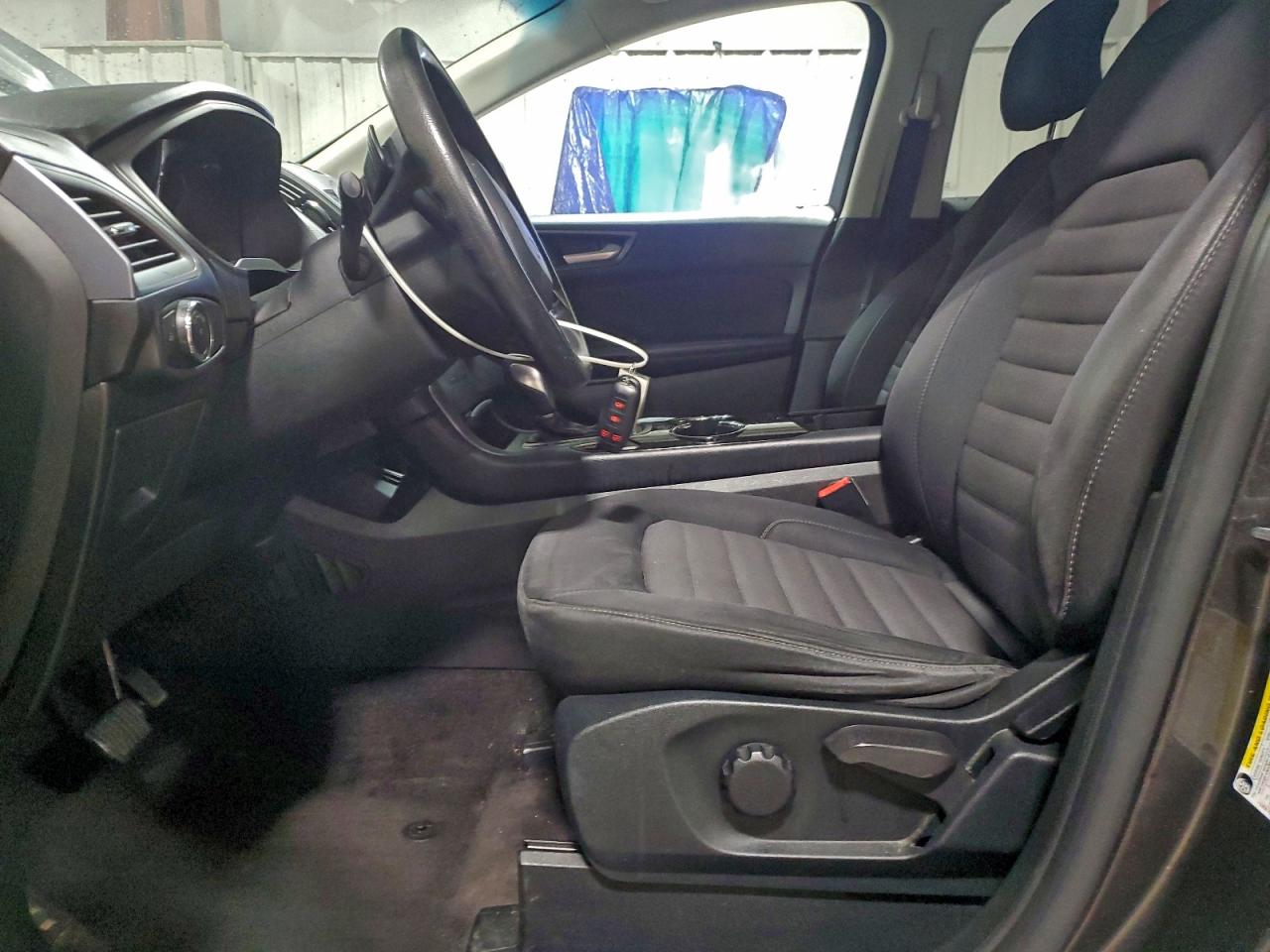 2017 FORD EDGE SE photo 7