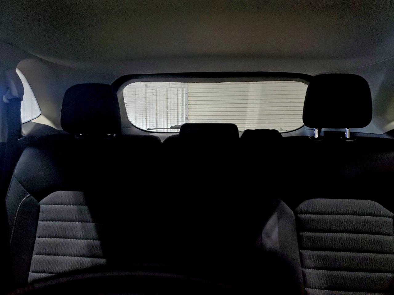 2017 FORD EDGE SE photo 10