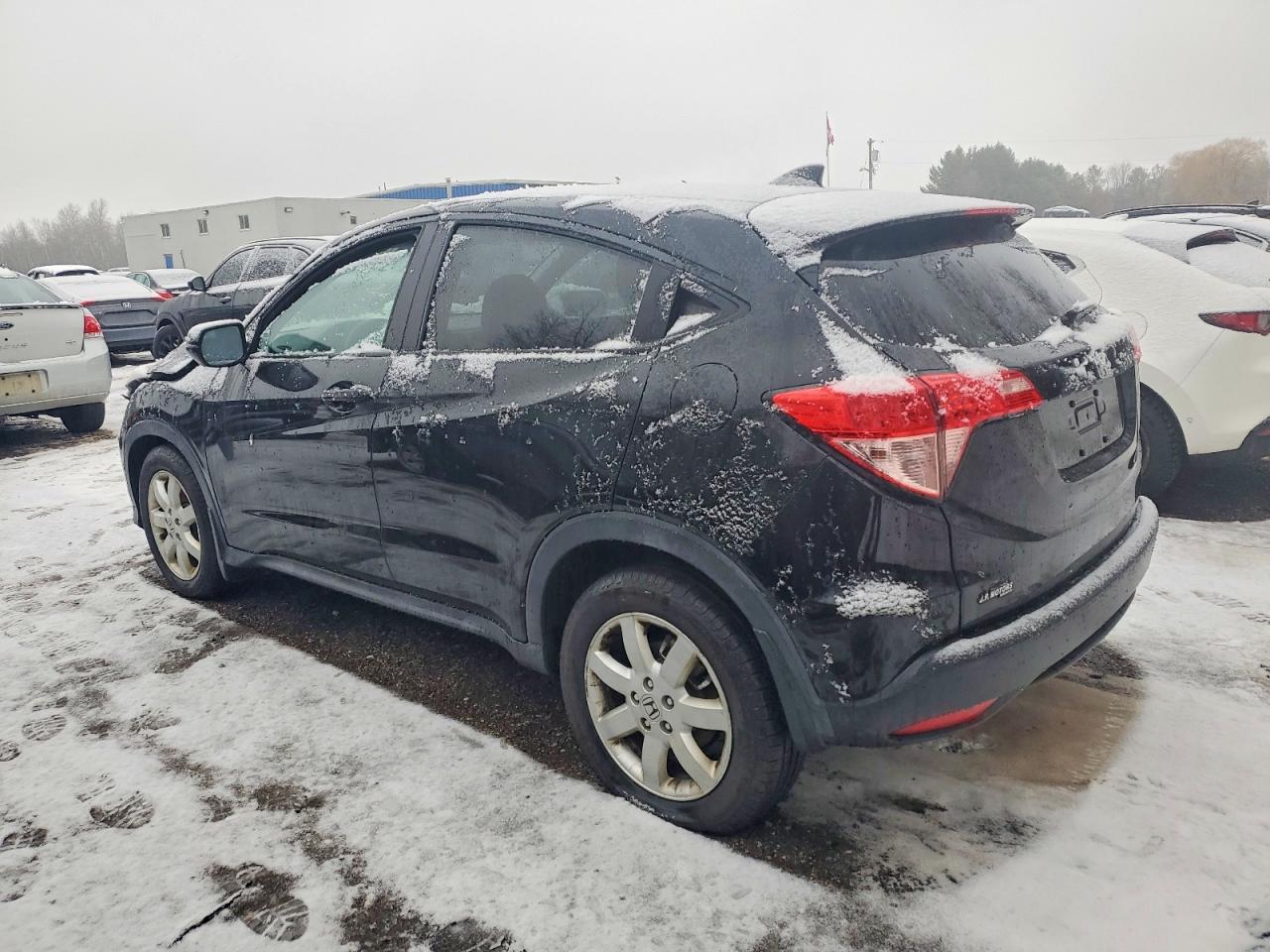 2016 HONDA HR-V EX photo 2