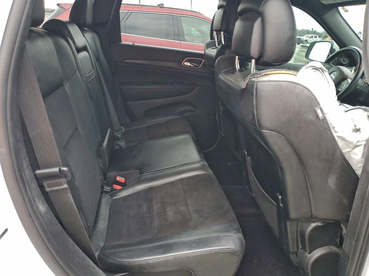 2018 JEEP GRAND CHEROKEE LAREDO photo 31