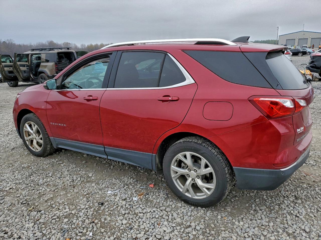 2019 CHEVROLET EQUINOX LT photo 3