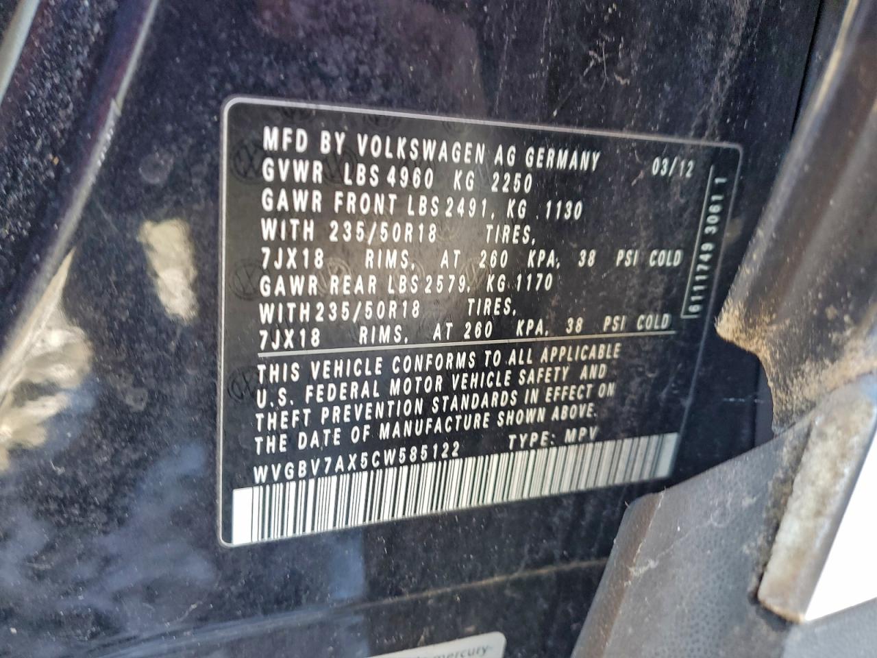 2012 VOLKSWAGEN TIGUAN S photo 25