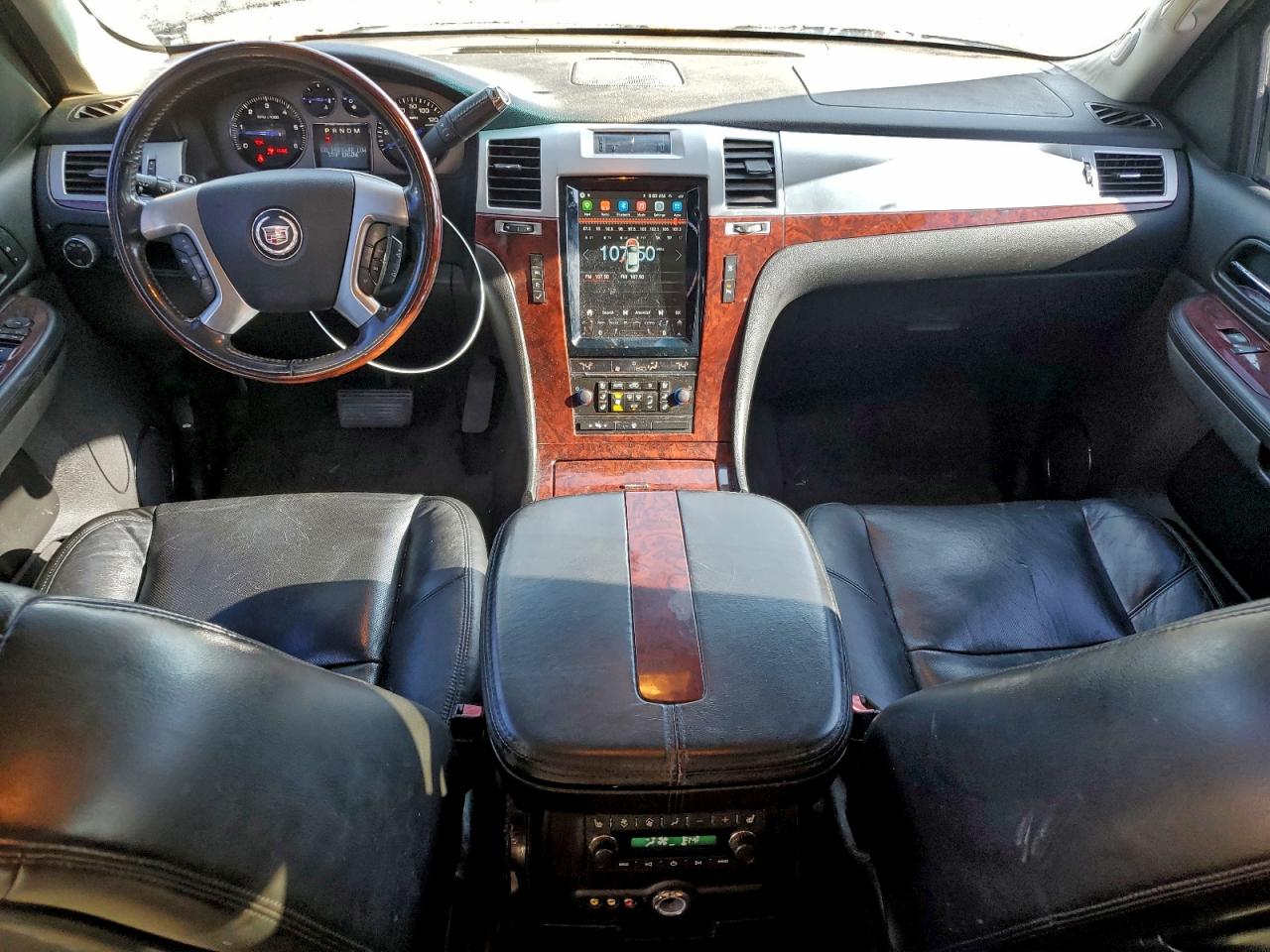2008 CADILLAC ESCALADE ESV photo 8