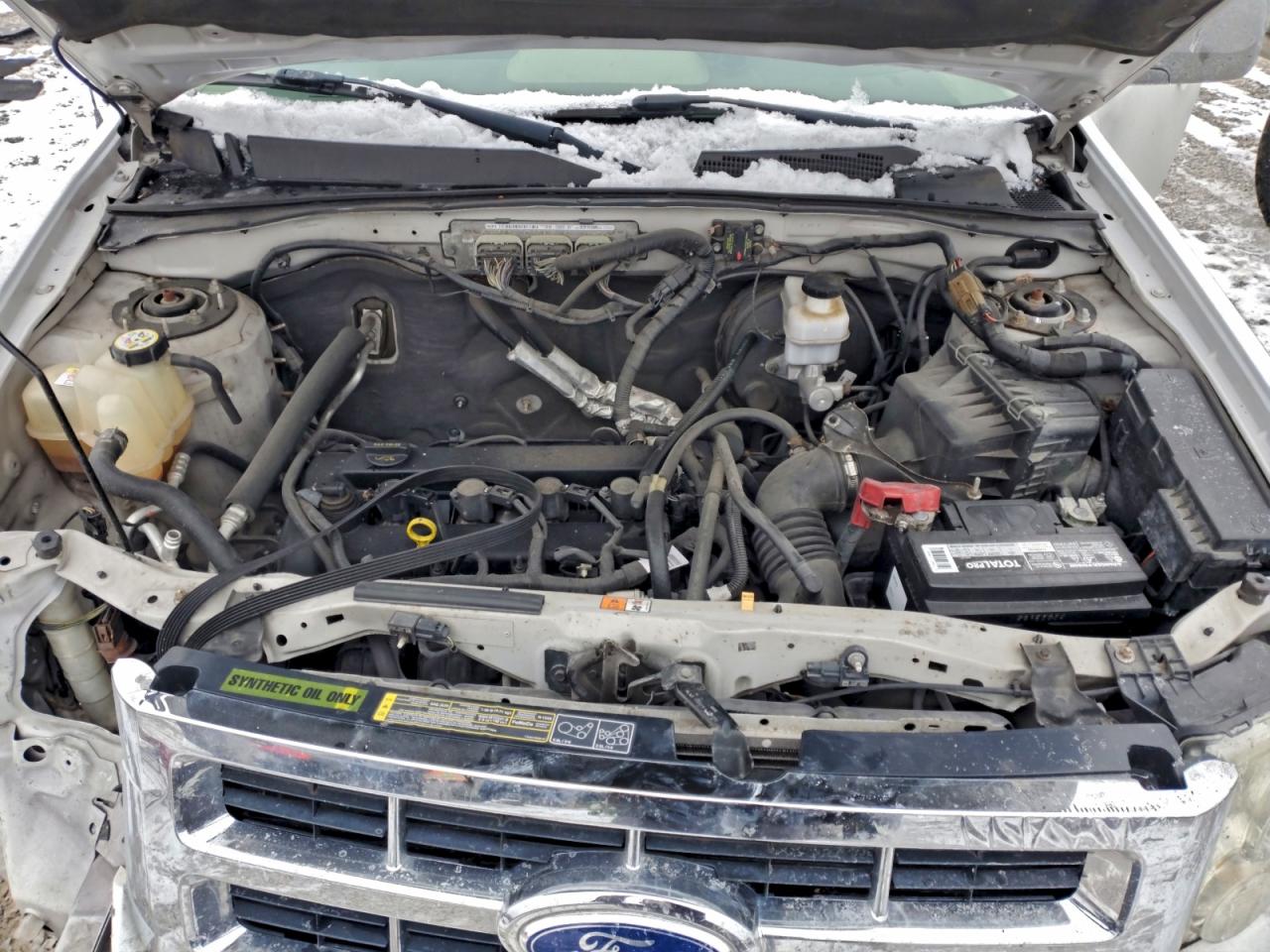 2011 FORD ESCAPE XLS photo 23