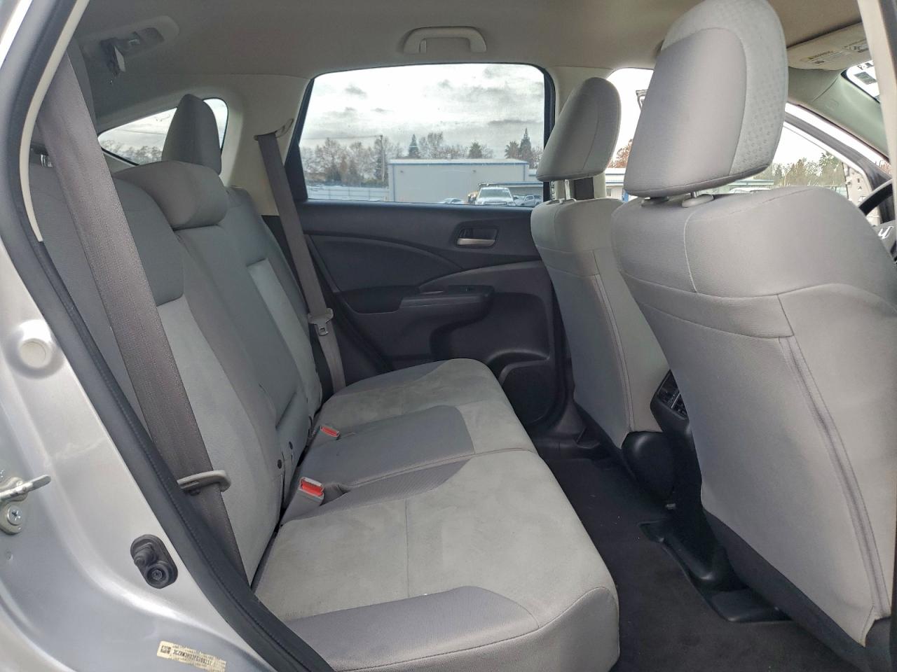 2015 HONDA CR-V LX photo 31