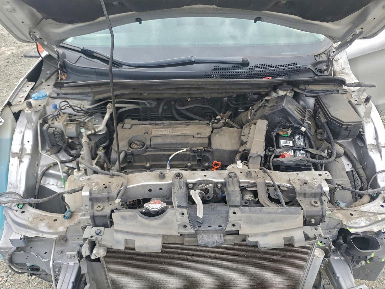 2015 HONDA CR-V LX photo 34