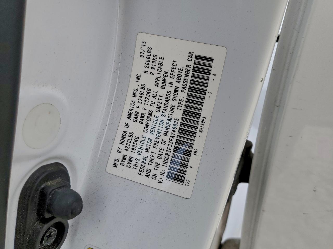 2015 HONDA ACCORD LX photo 37