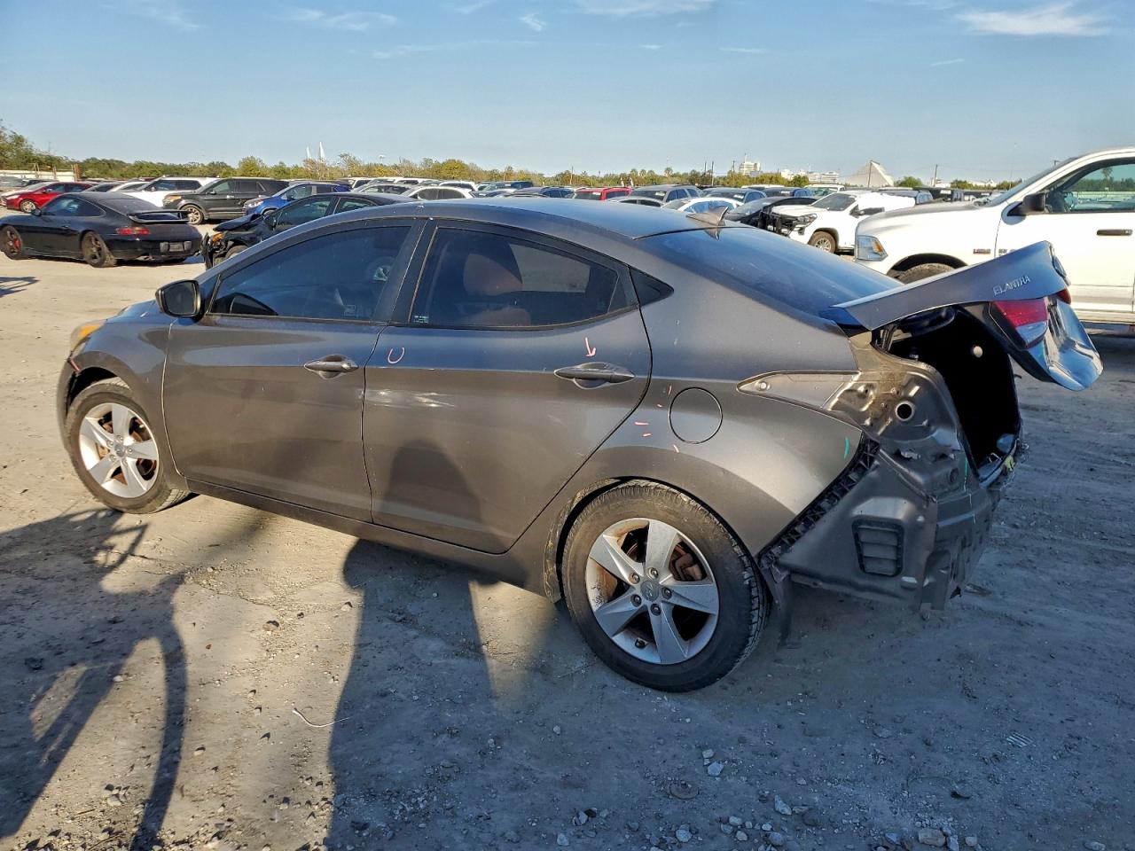 2013 HYUNDAI ELANTRA GLS photo 3