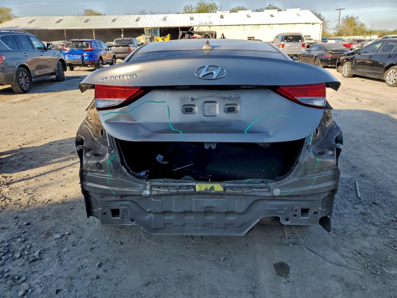 2013 HYUNDAI ELANTRA GLS photo 11