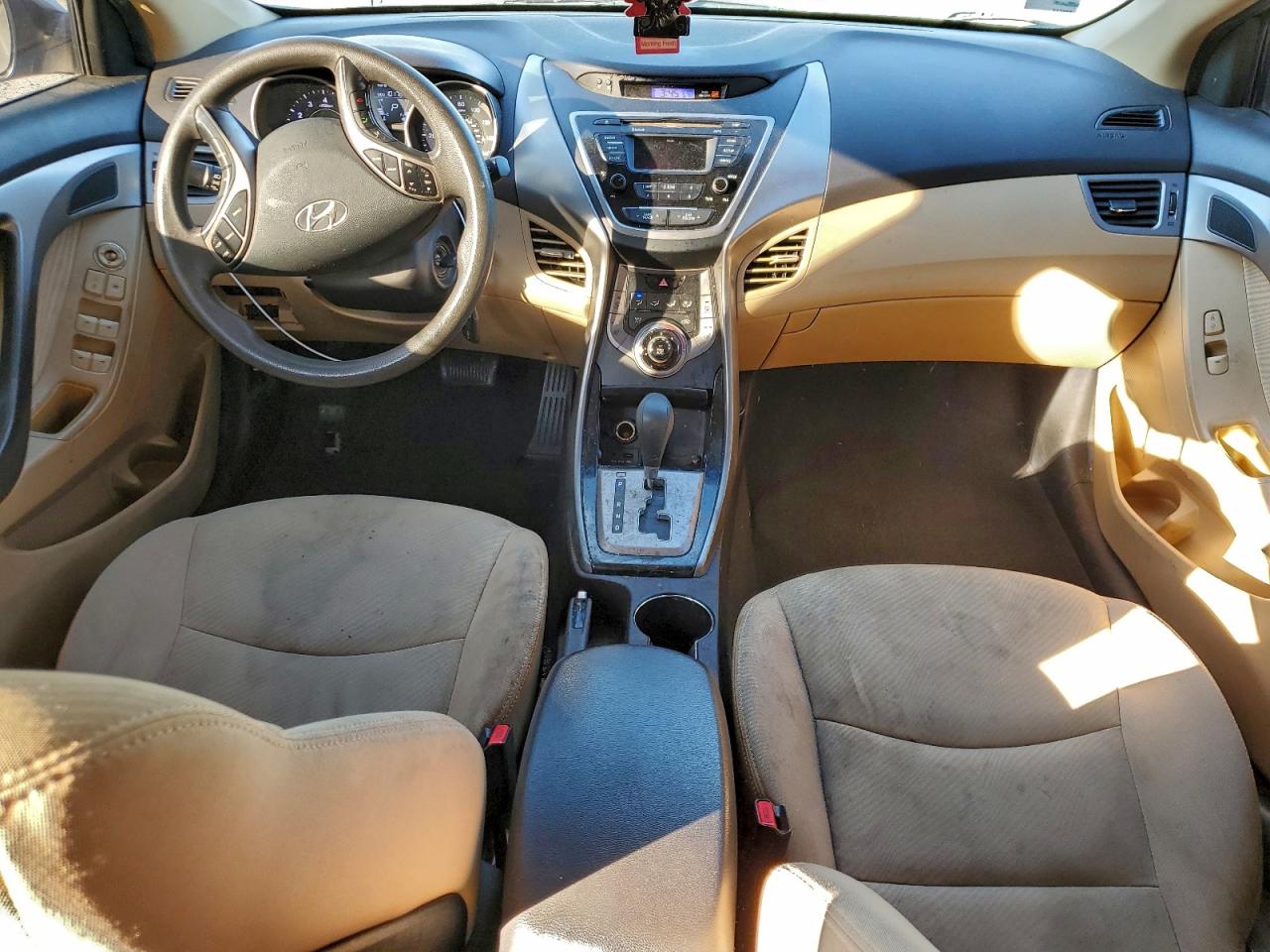 2013 HYUNDAI ELANTRA GLS photo 15