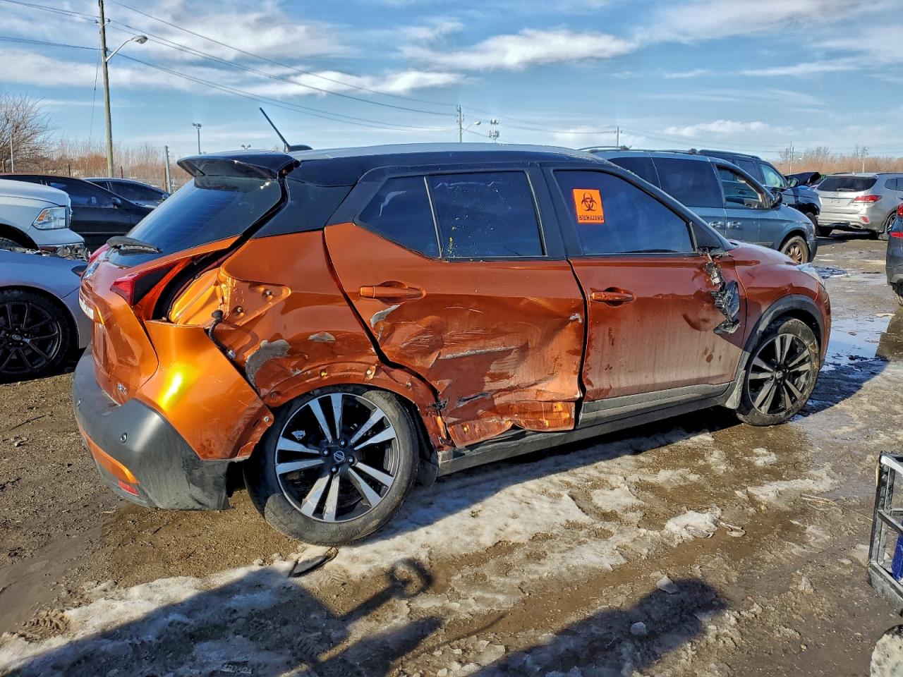 2020 NISSAN KICKS SR photo 3
