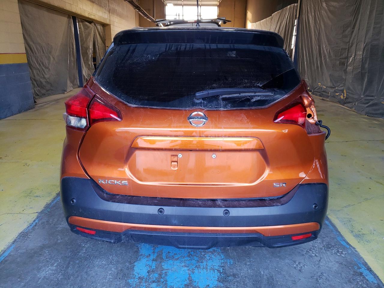 2020 NISSAN KICKS SR photo 6