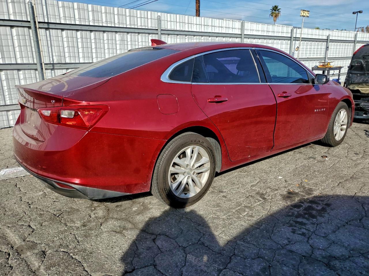 2018 CHEVROLET MALIBU LT photo 3