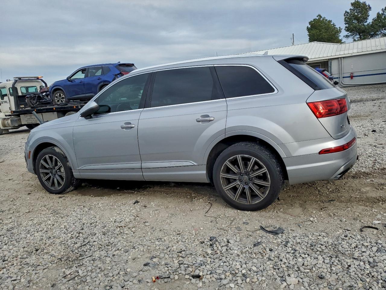 2017 AUDI Q7 PREMIUM PLUS photo 3