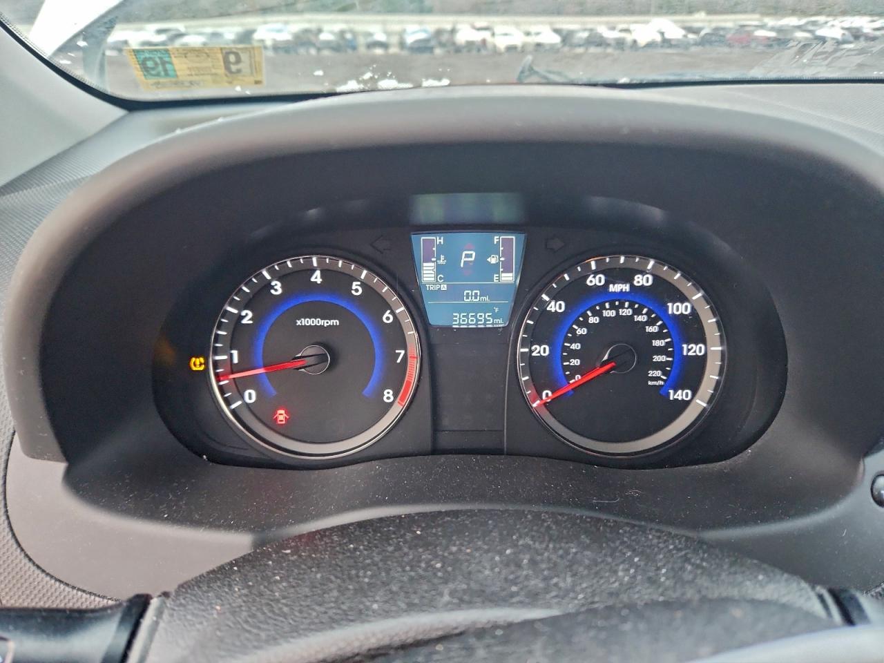 2017 HYUNDAI ACCENT SE photo 9