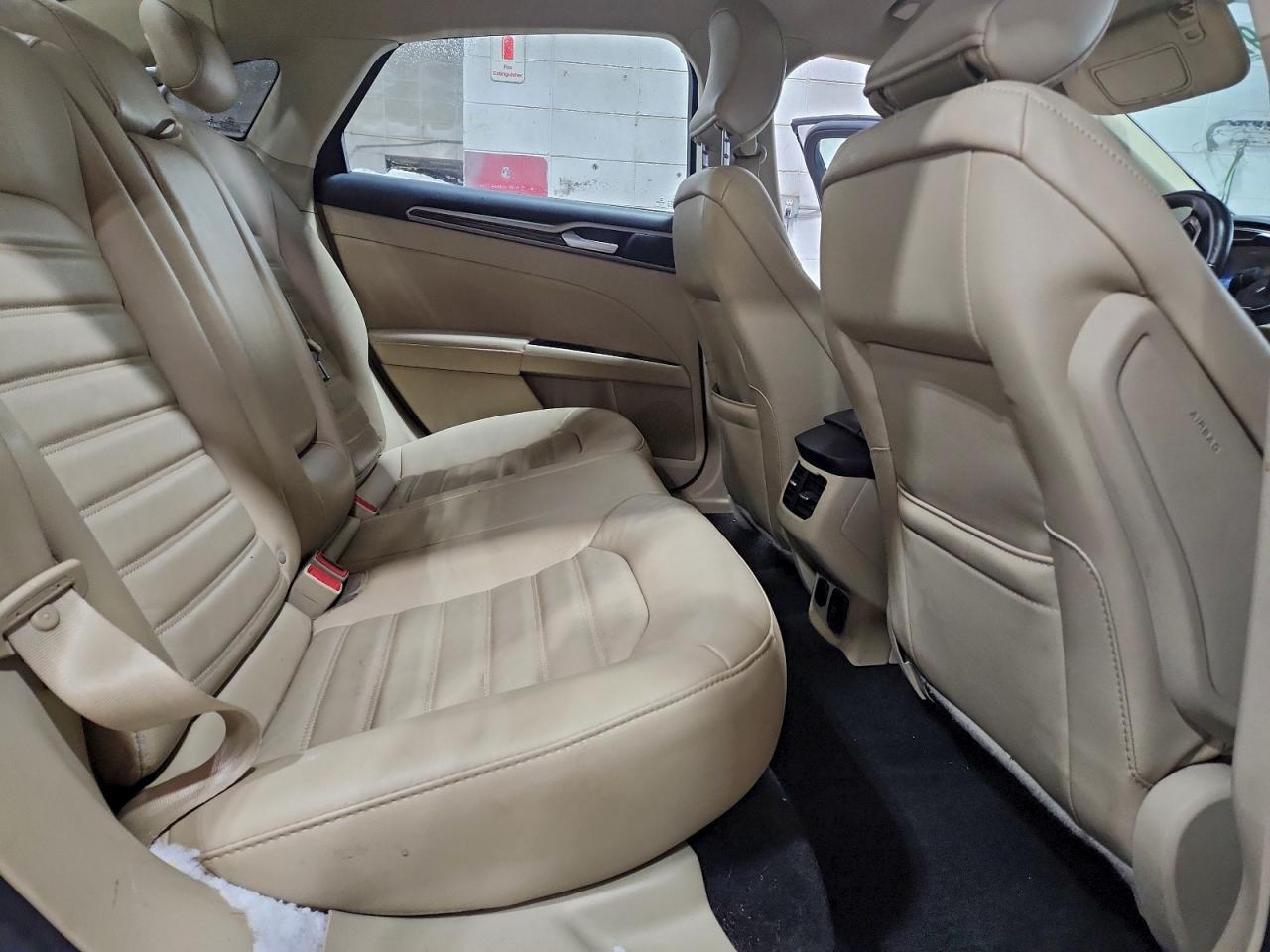2016 FORD FUSION SE PHEV photo 19