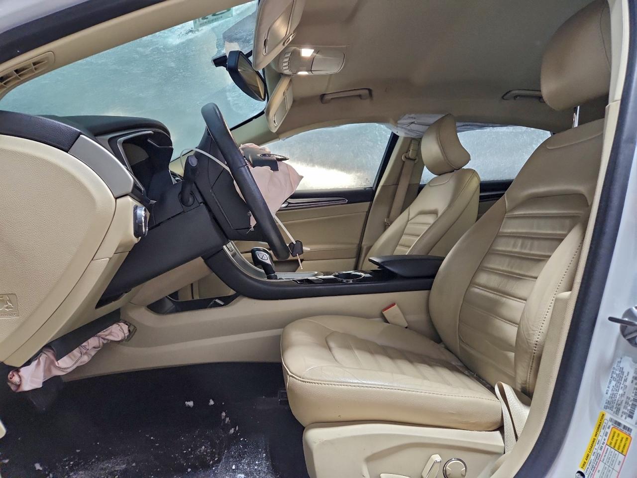2016 FORD FUSION SE PHEV photo 13