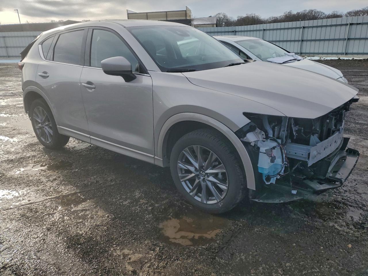 2025 MAZDA CX-5 PREMIUM PLUS photo 4