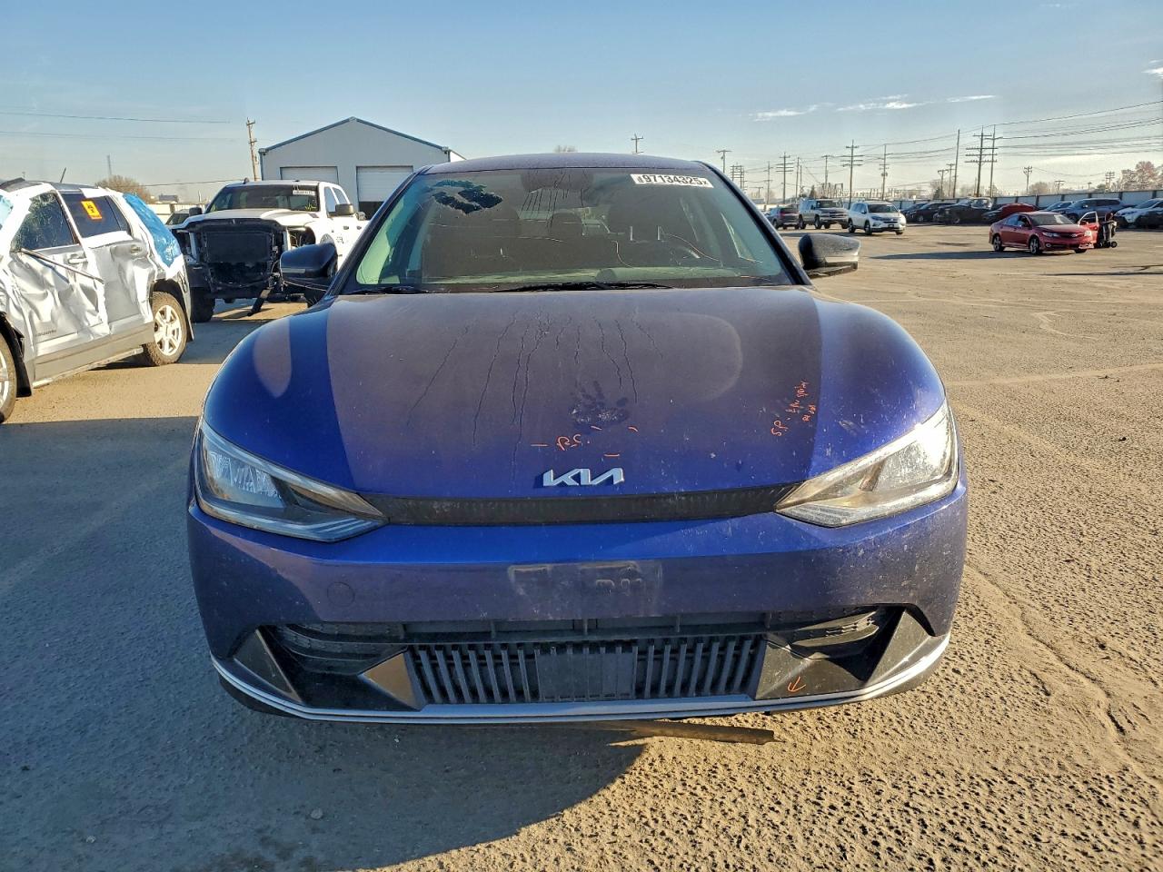 2023 KIA EV6 LIGHT photo 5
