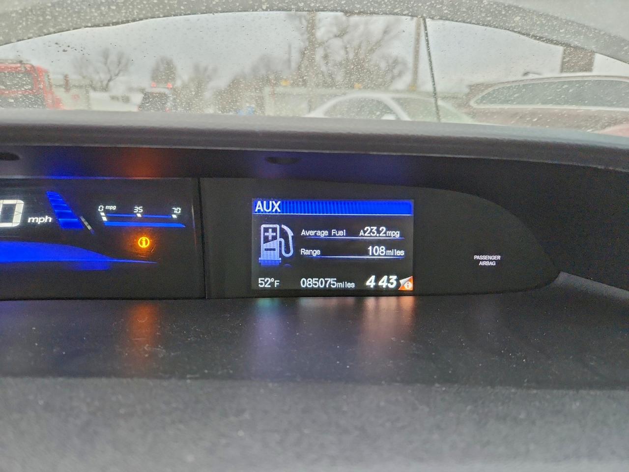 2015 HONDA CIVIC LX photo 9