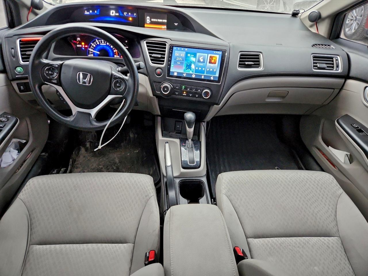 2015 HONDA CIVIC LX photo 8