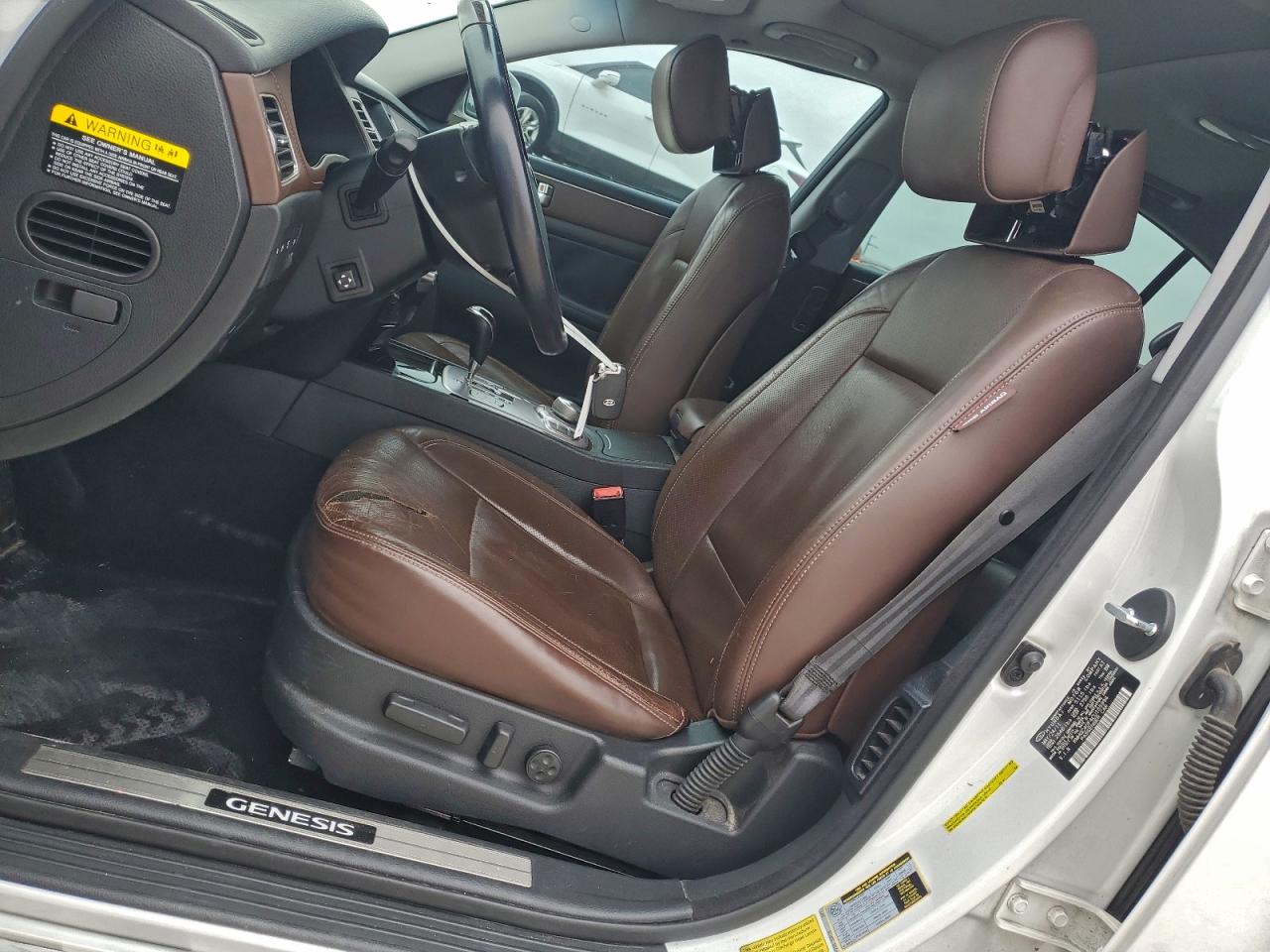 2012 HYUNDAI GENESIS 4.6L photo 19