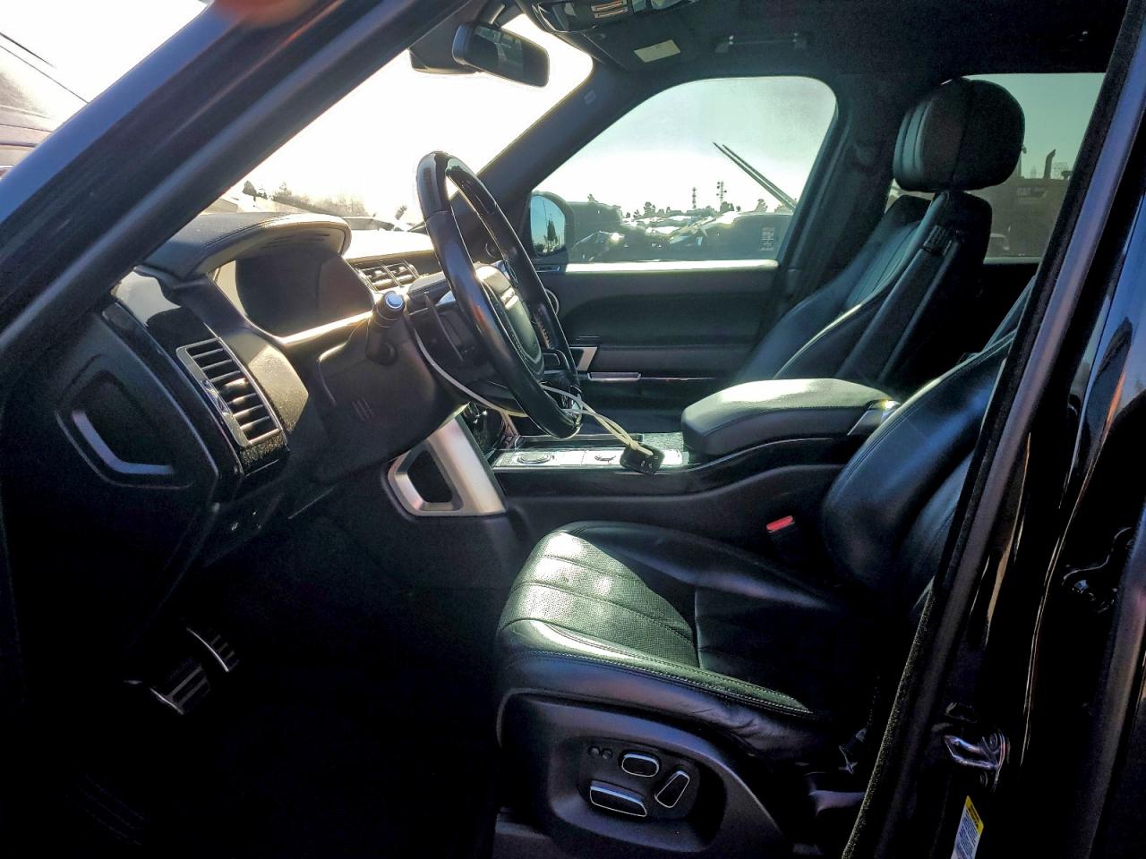 2015 LAND ROVER RANGE ROVER SUPERCHARGED photo 19