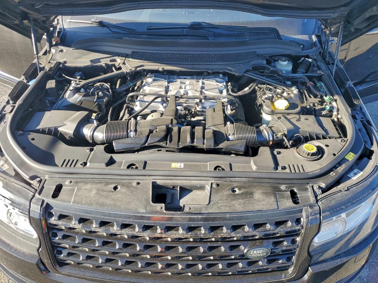 2015 LAND ROVER RANGE ROVER SUPERCHARGED photo 34