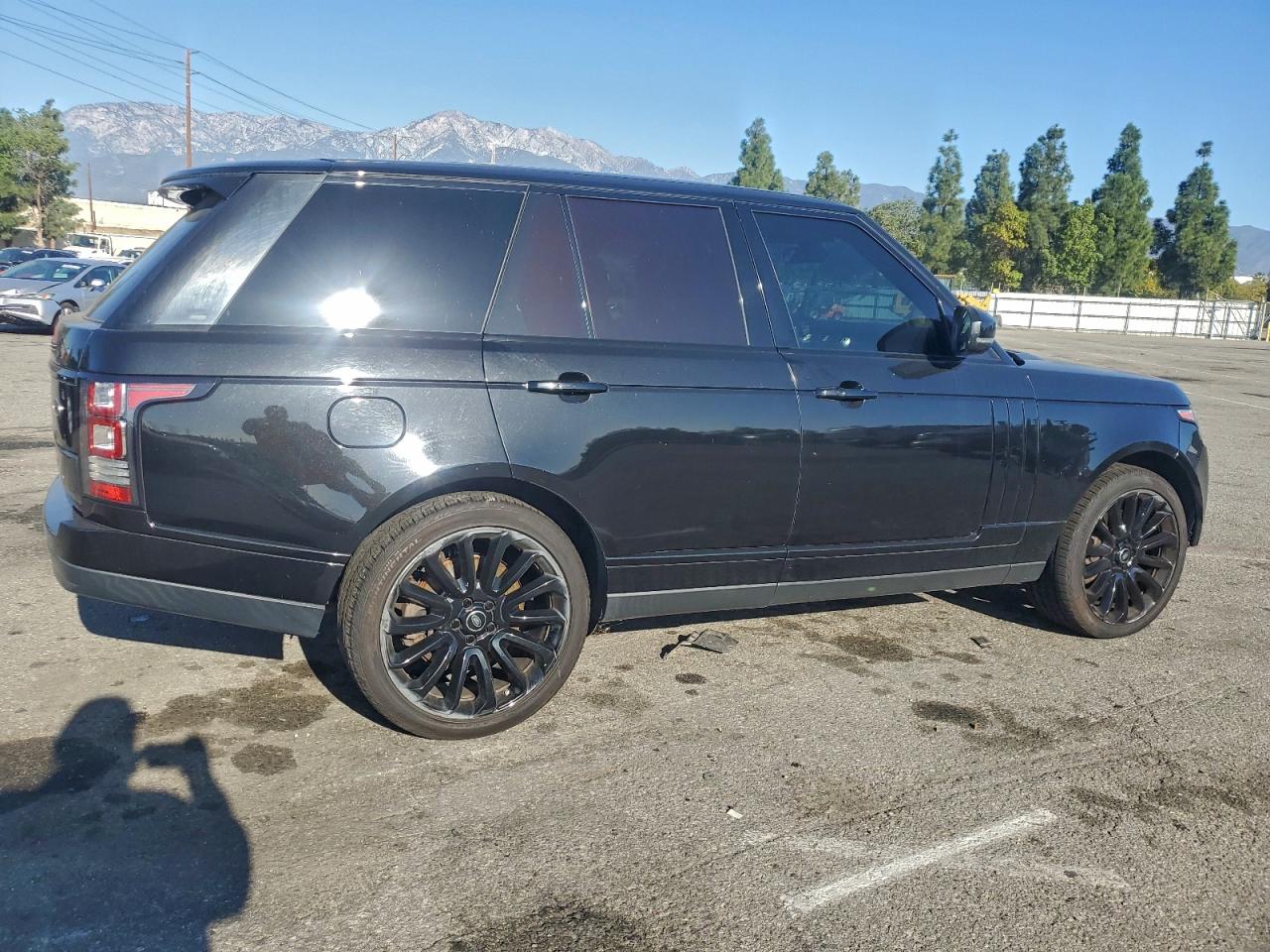 2015 LAND ROVER RANGE ROVER SUPERCHARGED photo 7