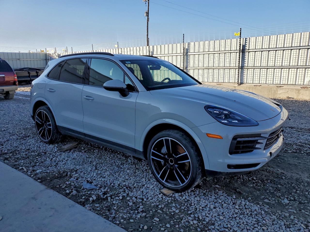 2021 PORSCHE CAYENNE S photo 7