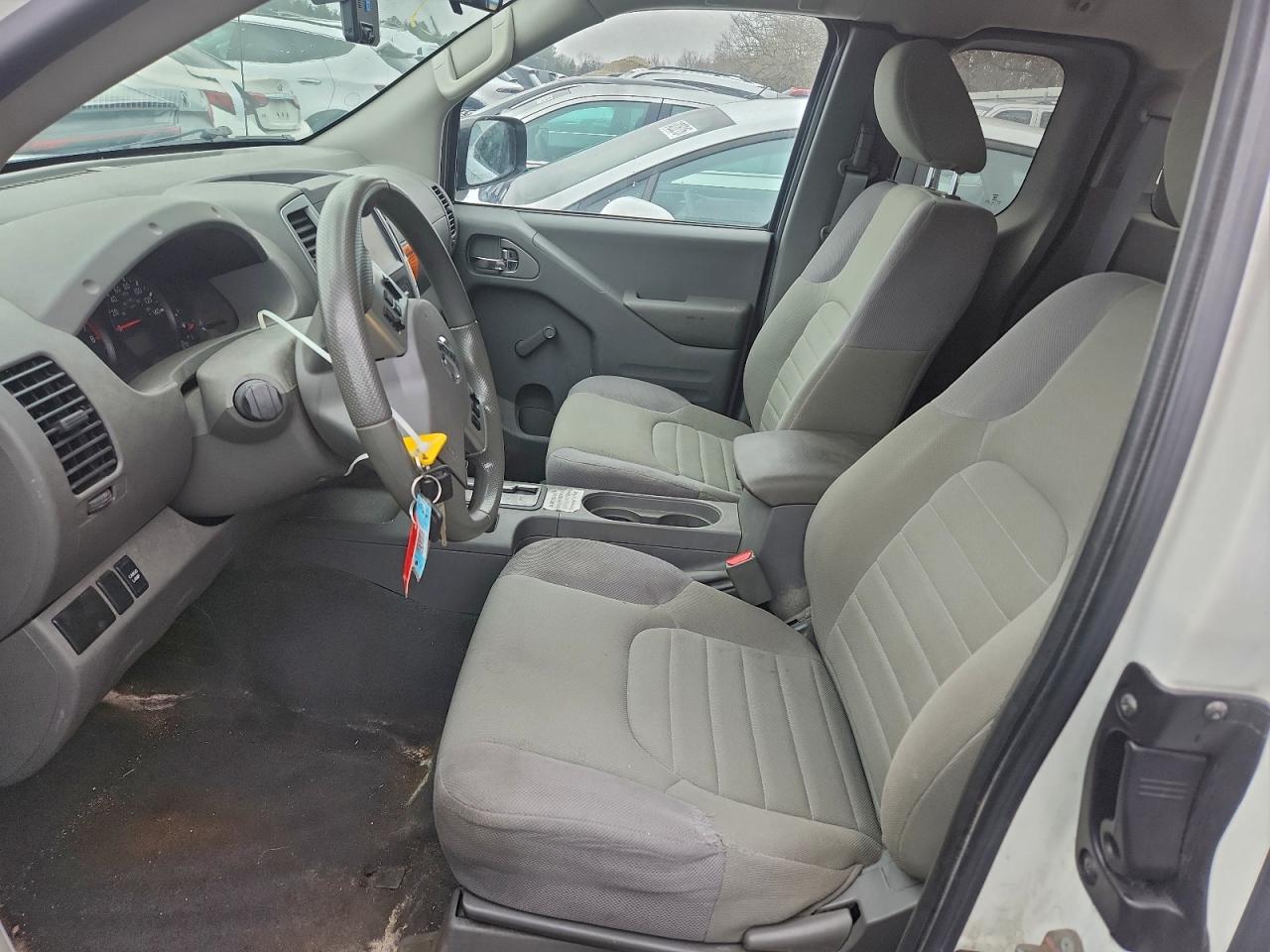 2019 NISSAN FRONTIER S photo 7