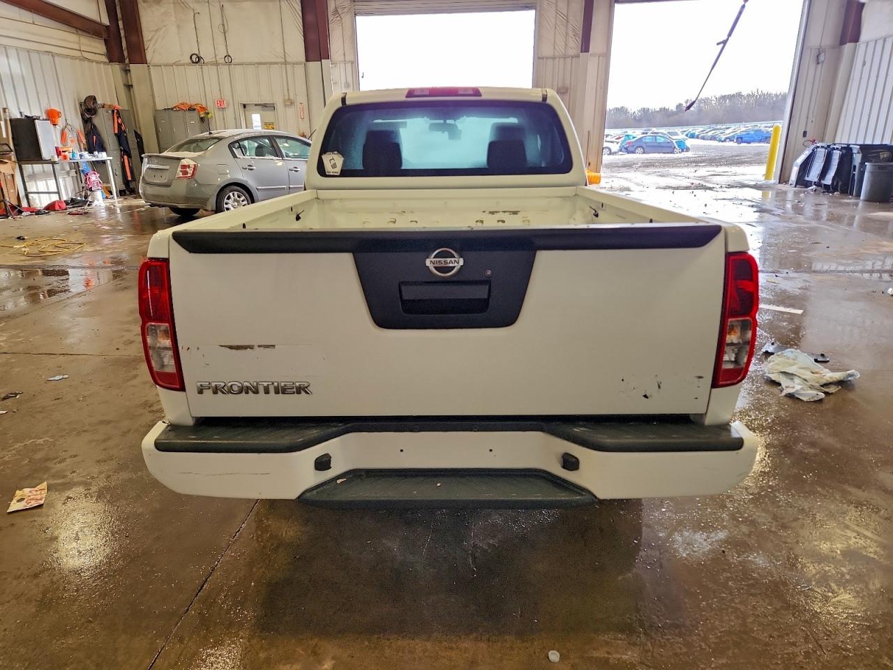 2019 NISSAN FRONTIER S photo 6