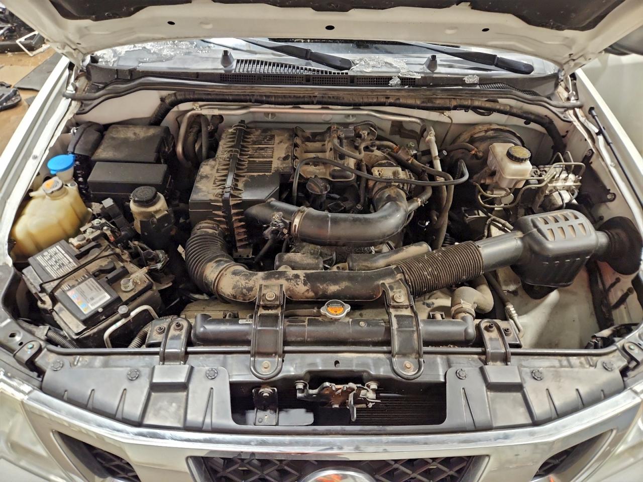 2019 NISSAN FRONTIER S photo 11