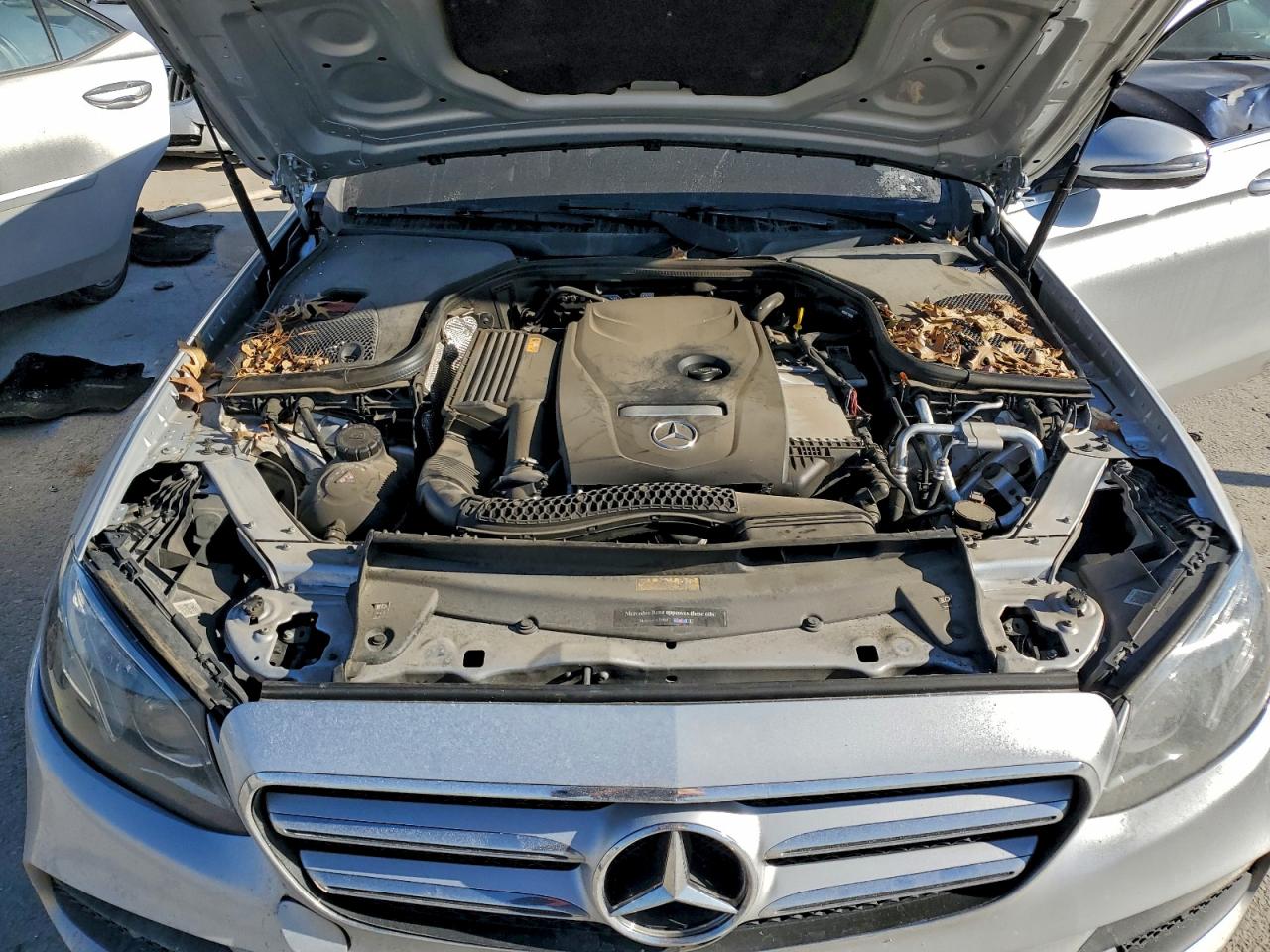 2017 MERCEDES-BENZ E 300 4MATIC photo 11