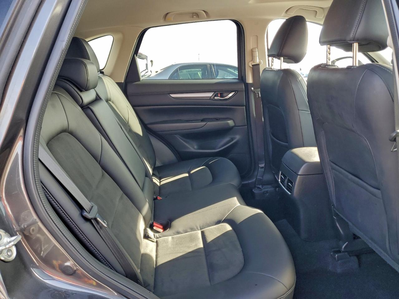 2017 MAZDA CX-5 TOURING photo 11