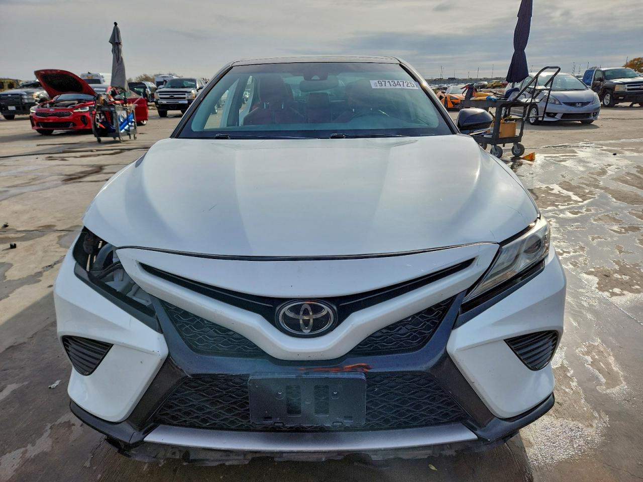 2019 TOYOTA CAMRY XSE photo 5