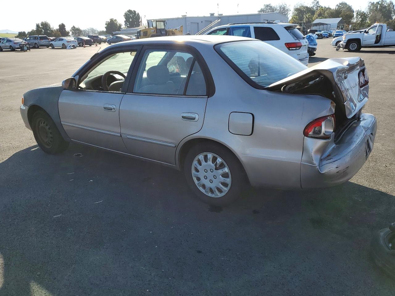2001 TOYOTA COROLLA LE photo 2