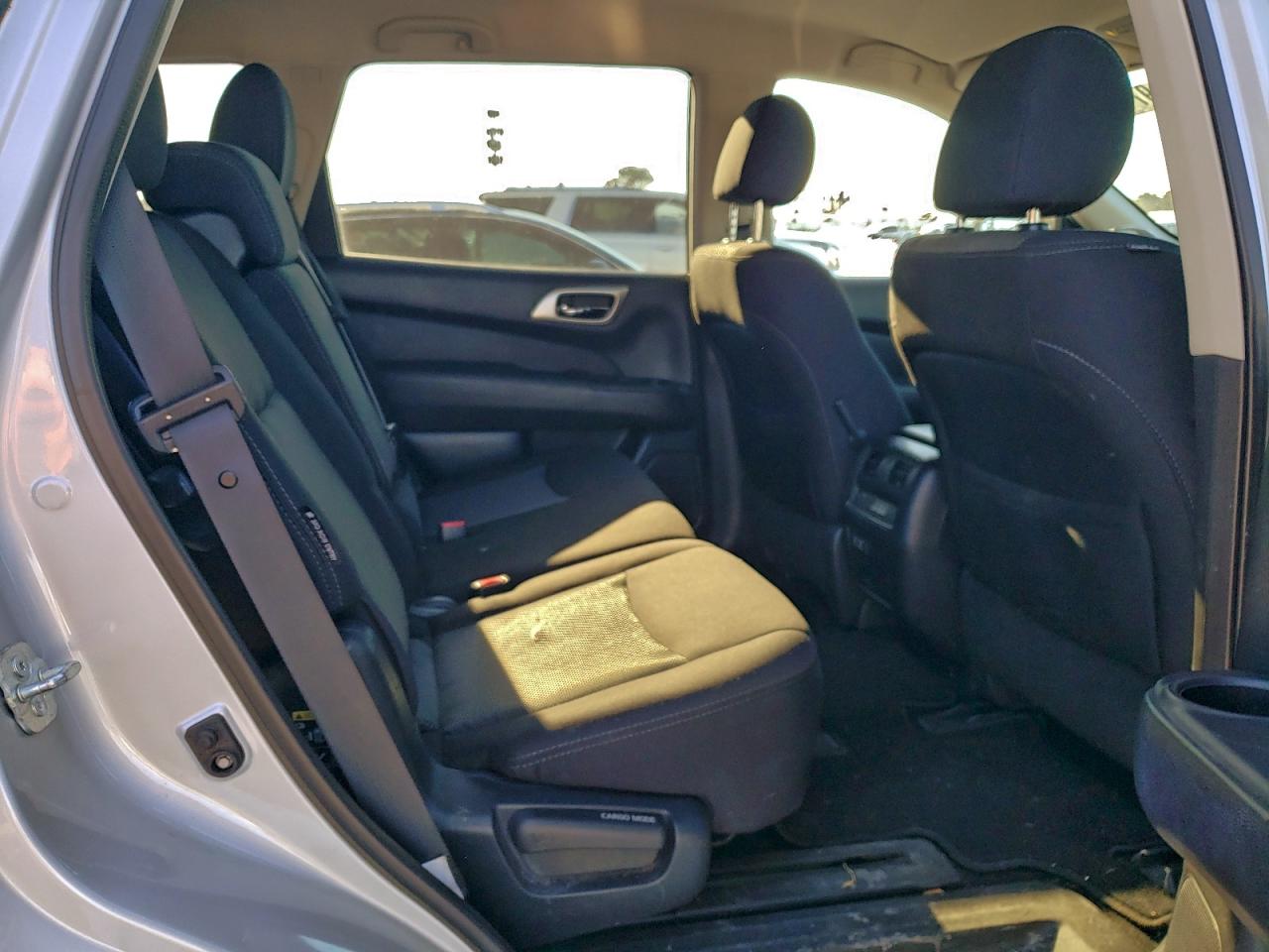 2020 NISSAN PATHFINDER SV photo 21