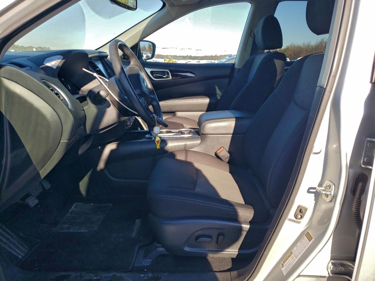2020 NISSAN PATHFINDER SV photo 13