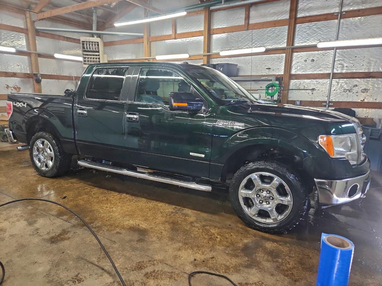 2013 FORD F150 SUPERCREW photo 4