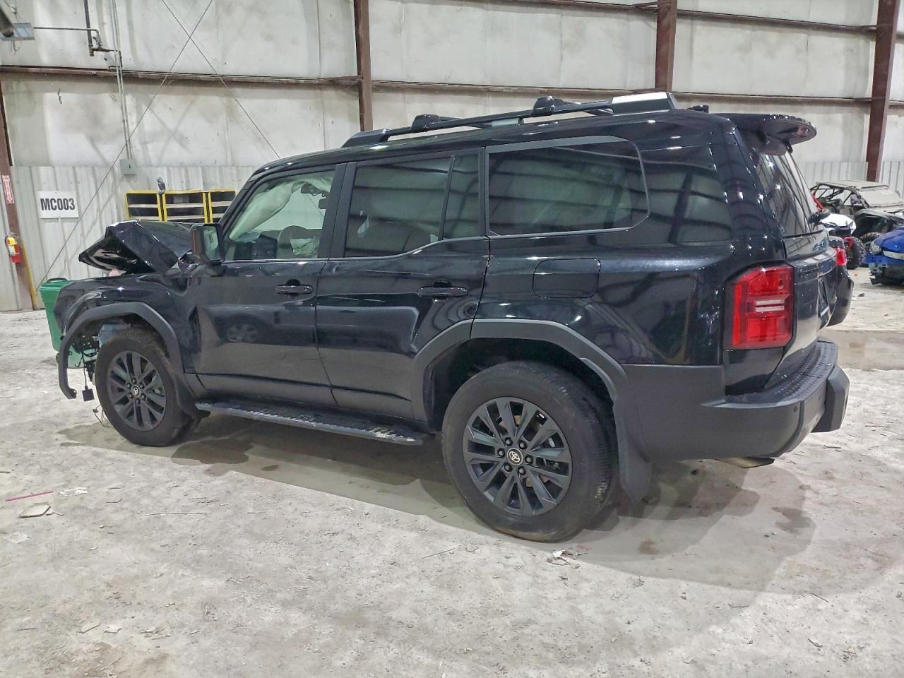 2025 TOYOTA LAND CRUISER BASE photo 2