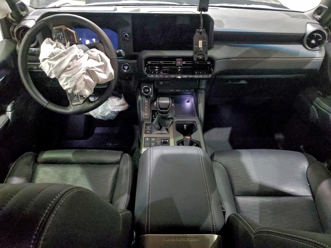 2025 TOYOTA LAND CRUISER BASE photo 8